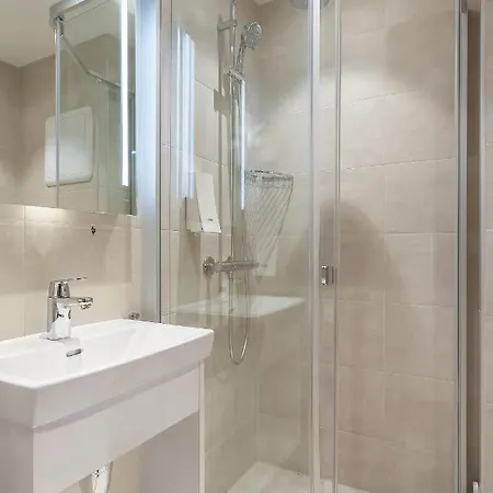 Harbour Hotel, Worldhotels Crafted מלון ברגן