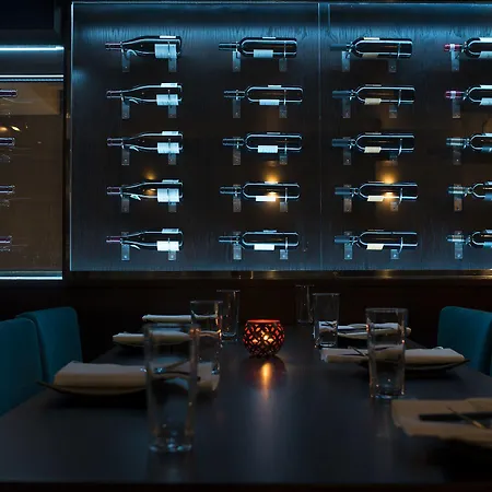 Отель Harbour Hotel, Worldhotels Crafted