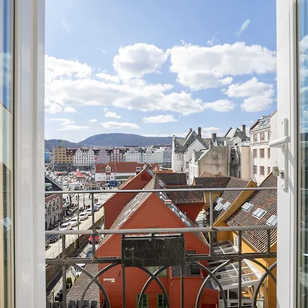 Harbour Hotel, Worldhotels Crafted Отель Берген