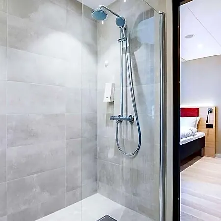 Harbour Hotel, Worldhotels Crafted 4* ברגן