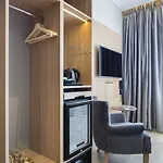 Hotel Harbour Hotel, Worldhotels Crafted 4*